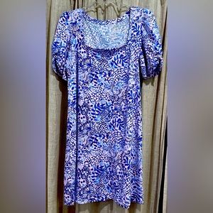 Lilly Pulitzer dress in Size XXL (14-16). Like new condition.